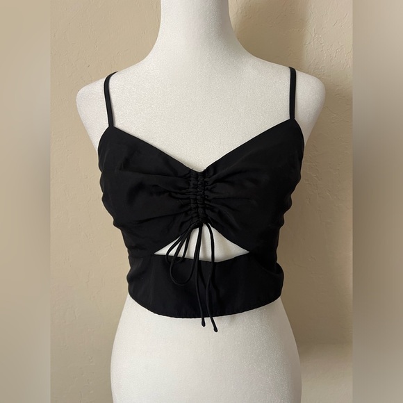 Abercrombie and fitch cutout top - Picture 2 of 5